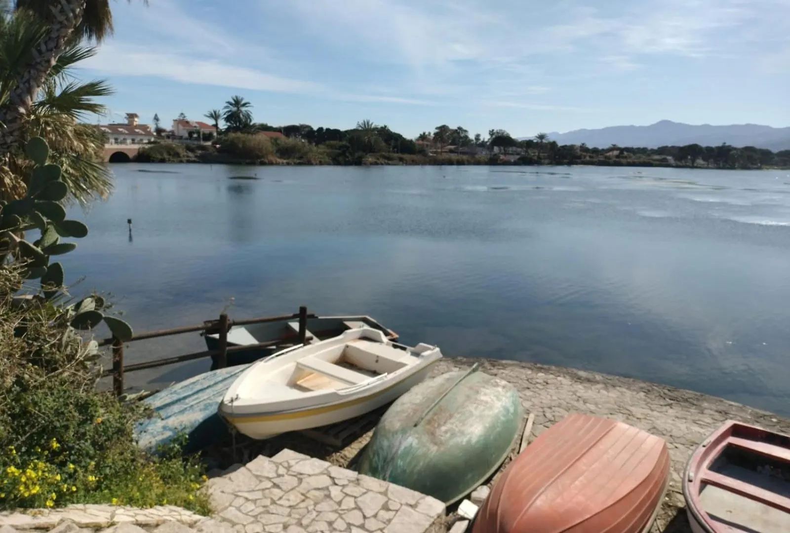 La Casa Tra I Laghi Villa Messina 0*,